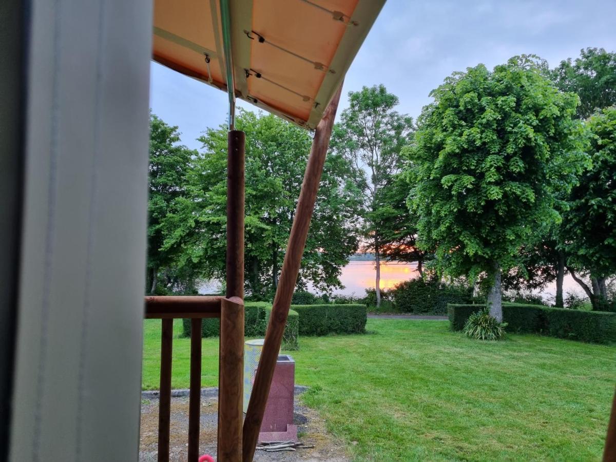 Camping Les Rives Du Lac Bois Morin Eksteriør billede